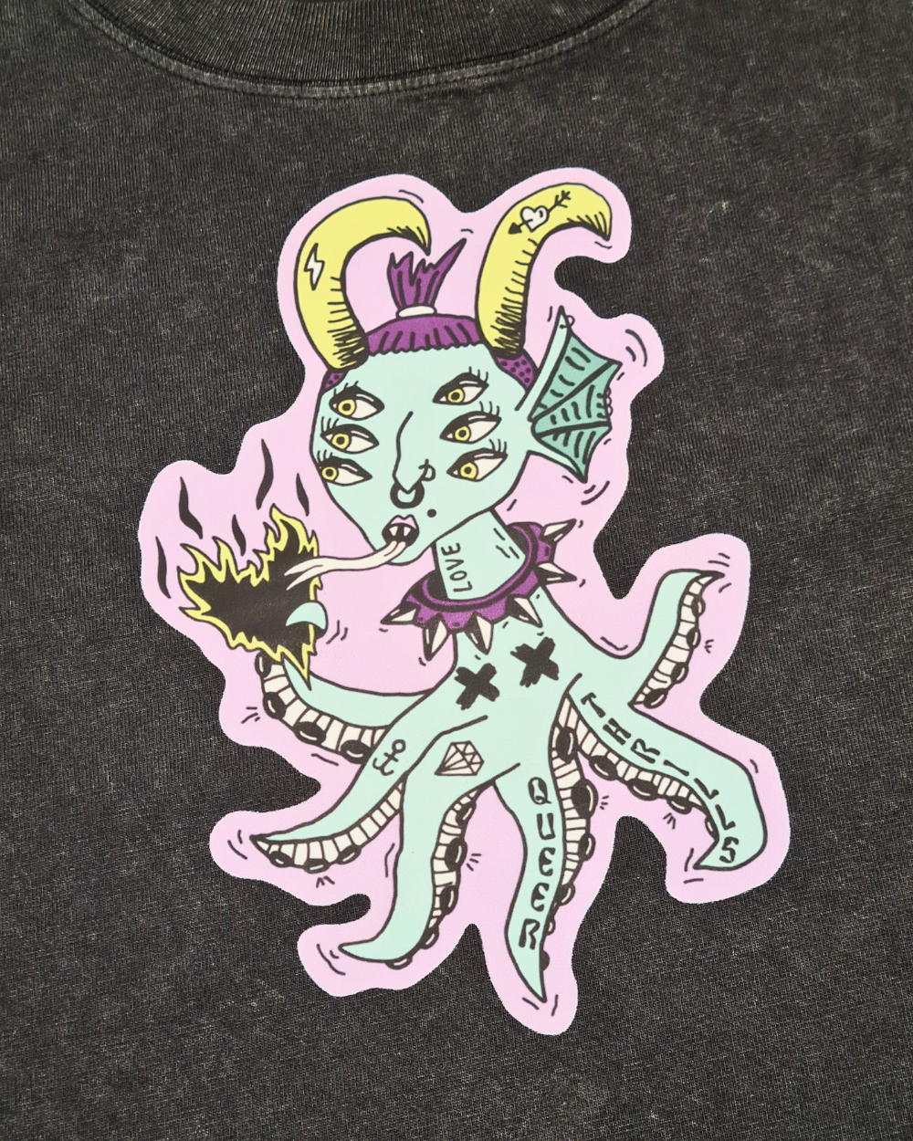 QT Creature Stonewash Black Crop | Full Colour Print