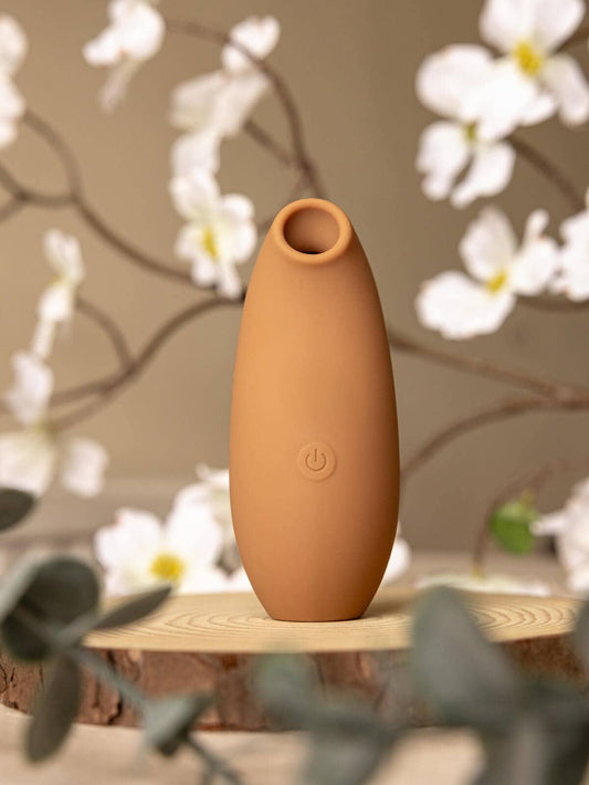 Salvia | Refined Clitoral Suction Vibrator
