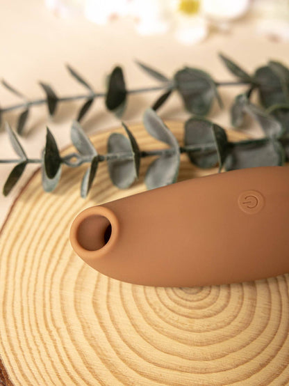 Salvia | Refined Clitoral Suction Vibrator